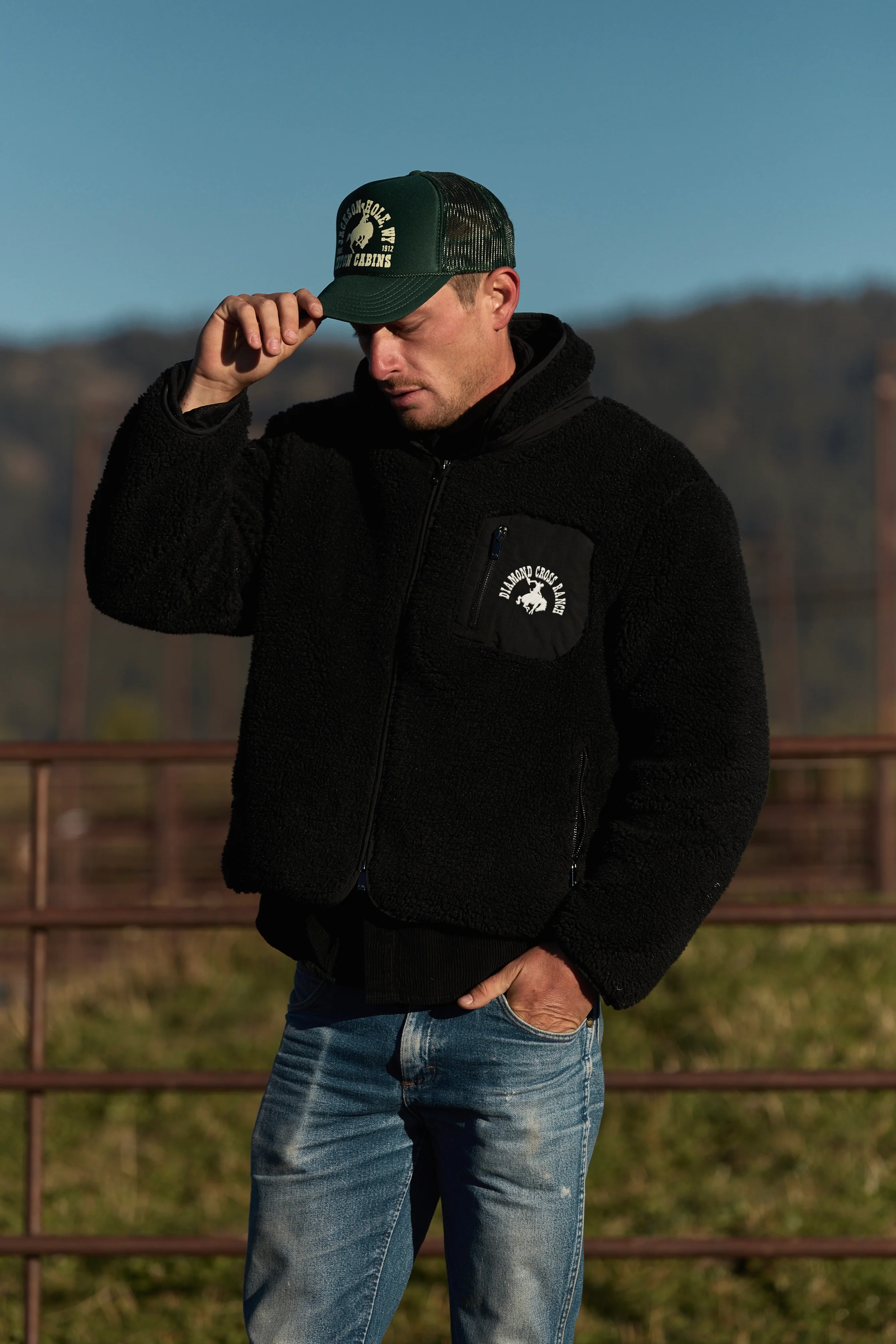 Diamond Cross Classic Fleece - Image 8