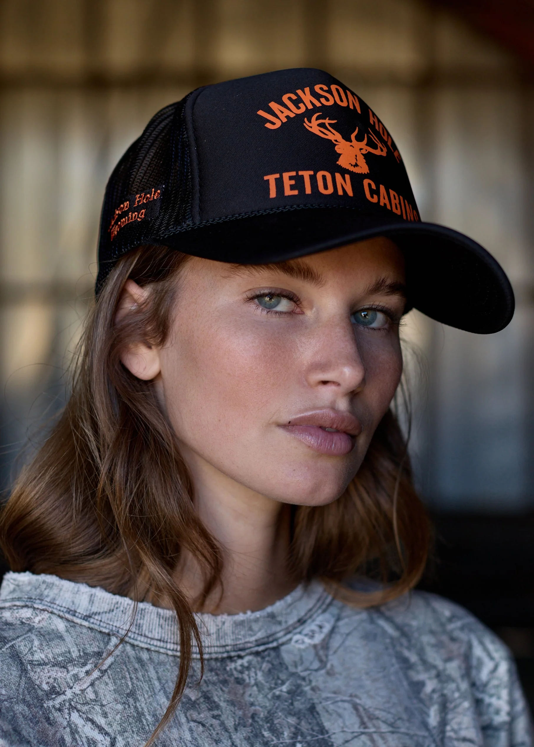Elk Trucker - Image 16