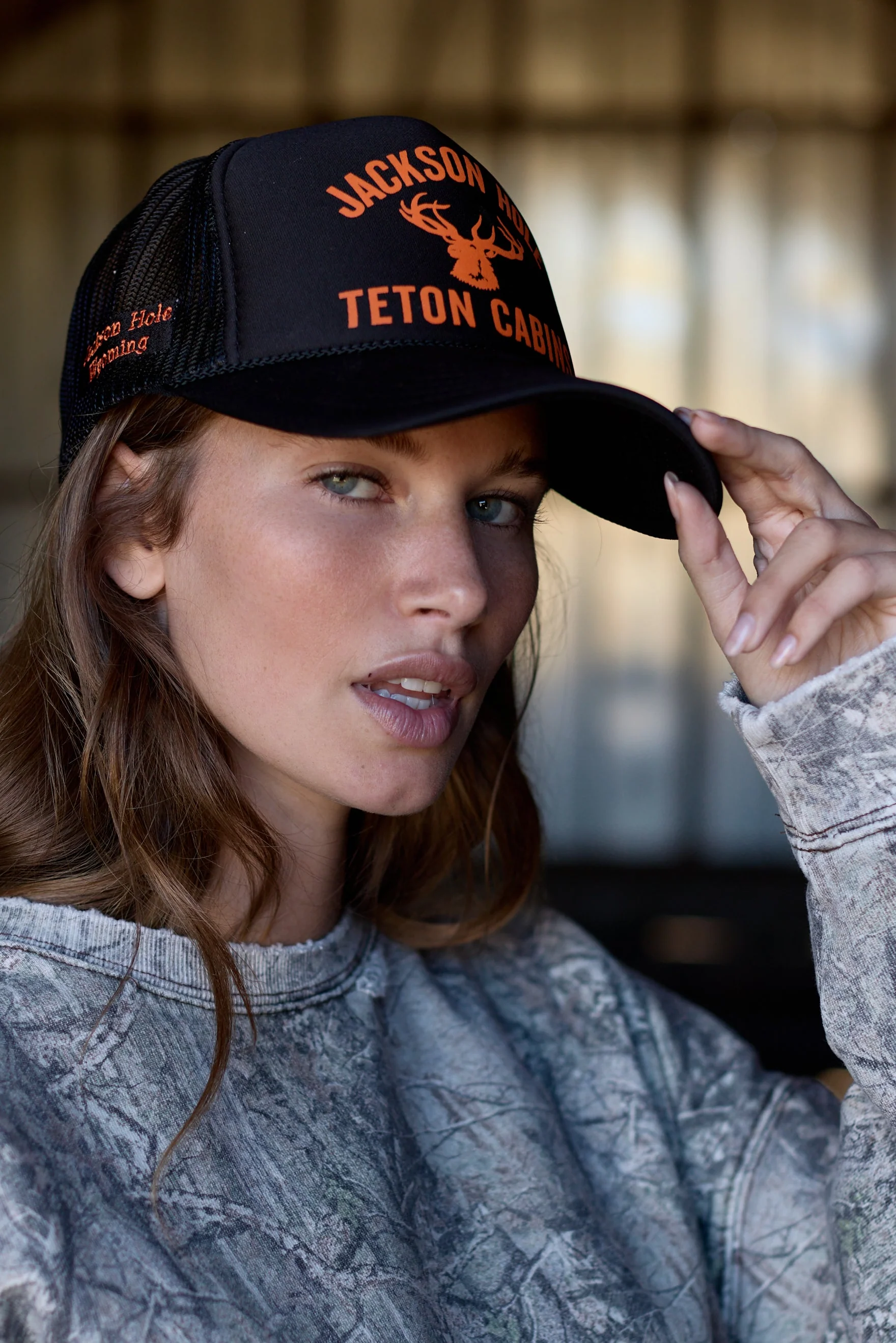 Elk Trucker - Image 18